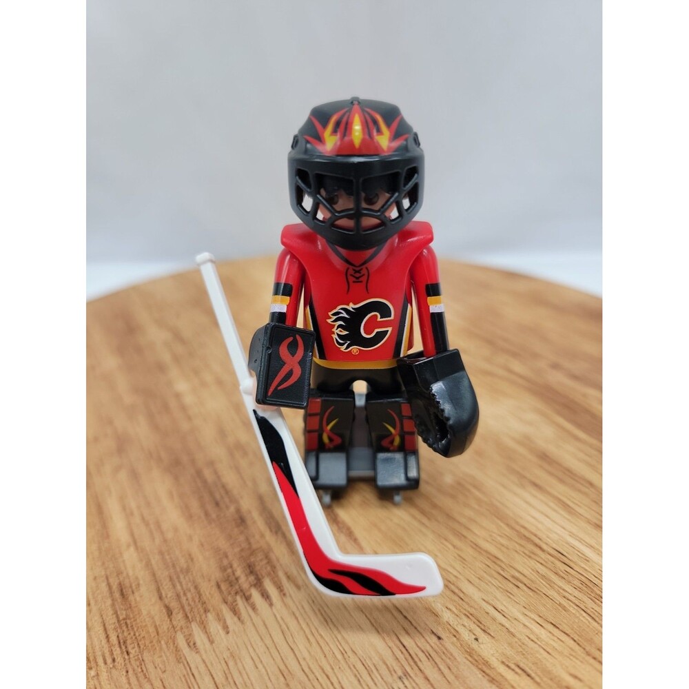 Playmobil Calgary Flames Goalie Figurine